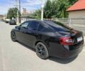 Черный Шкода Октавия, объемом двигателя 2 л и пробегом 281 тыс. км за 302 $, фото 1 на Automoto.ua