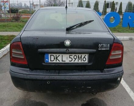 Черный Шкода Октавия, объемом двигателя 1.9 л и пробегом 200 тыс. км за 1000 $, фото 4 на Automoto.ua