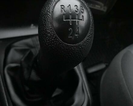 Черный Шкода Октавия, объемом двигателя 1.6 л и пробегом 174 тыс. км за 5500 $, фото 6 на Automoto.ua