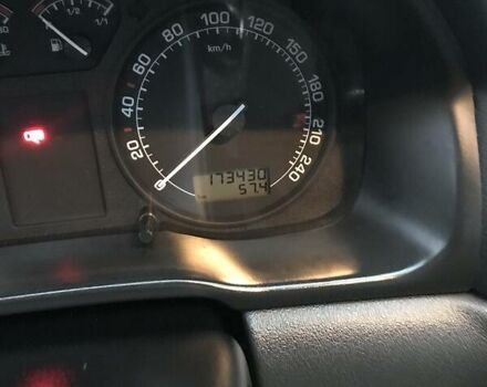 Черный Шкода Октавия, объемом двигателя 1.6 л и пробегом 174 тыс. км за 5500 $, фото 28 на Automoto.ua