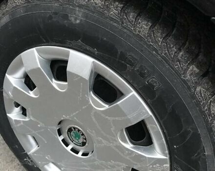 Черный Шкода Октавия, объемом двигателя 1.6 л и пробегом 174 тыс. км за 5500 $, фото 22 на Automoto.ua