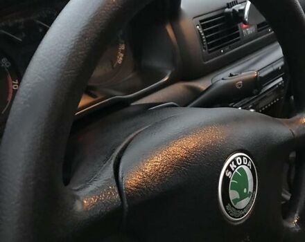 Черный Шкода Октавия, объемом двигателя 1.6 л и пробегом 174 тыс. км за 5500 $, фото 29 на Automoto.ua