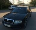 Черный Шкода Октавия, объемом двигателя 1.8 л и пробегом 400 тыс. км за 3200 $, фото 1 на Automoto.ua