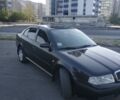 Черный Шкода Октавия, объемом двигателя 1.6 л и пробегом 142 тыс. км за 5800 $, фото 1 на Automoto.ua