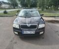 Черный Шкода Октавия, объемом двигателя 1.9 л и пробегом 398 тыс. км за 2250 $, фото 1 на Automoto.ua