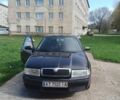 Черный Шкода Октавия, объемом двигателя 1.6 л и пробегом 260 тыс. км за 4352 $, фото 1 на Automoto.ua