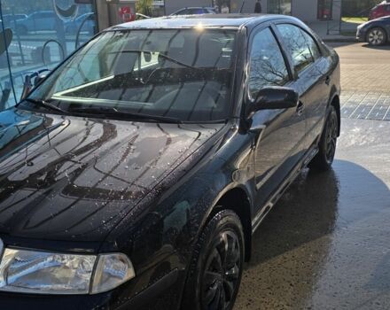 Чорний Шкода Октавія, об'ємом двигуна 1.6 л та пробігом 166 тис. км за 5550 $, фото 2 на Automoto.ua