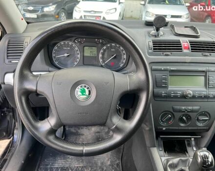 Черный Шкода Октавия, объемом двигателя 1.6 л и пробегом 132 тыс. км за 7380 $, фото 19 на Automoto.ua