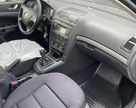 Черный Шкода Октавия, объемом двигателя 1.9 л и пробегом 300 тыс. км за 2650 $, фото 13 на Automoto.ua