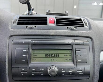 Черный Шкода Октавия, объемом двигателя 1.6 л и пробегом 132 тыс. км за 7380 $, фото 23 на Automoto.ua