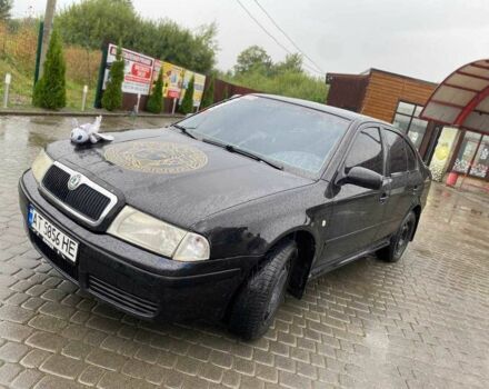 Черный Шкода Октавия, объемом двигателя 1.6 л и пробегом 200 тыс. км за 3800 $, фото 11 на Automoto.ua