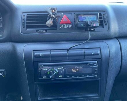 Черный Шкода Октавия, объемом двигателя 1.6 л и пробегом 250 тыс. км за 5990 $, фото 22 на Automoto.ua