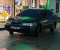 Черный Шкода Октавия, объемом двигателя 1.6 л и пробегом 200 тыс. км за 3800 $, фото 1 на Automoto.ua