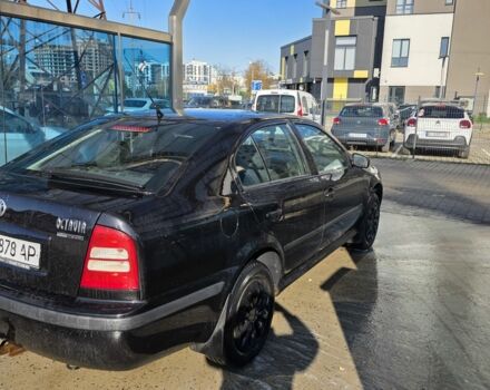 Чорний Шкода Октавія, об'ємом двигуна 1.6 л та пробігом 166 тис. км за 5550 $, фото 4 на Automoto.ua