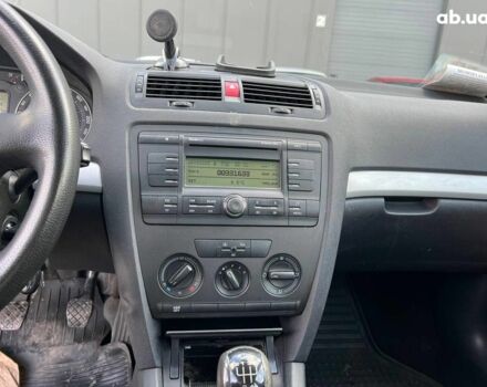 Черный Шкода Октавия, объемом двигателя 1.6 л и пробегом 132 тыс. км за 7380 $, фото 22 на Automoto.ua