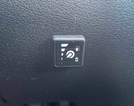 Черный Шкода Октавия, объемом двигателя 1.6 л и пробегом 250 тыс. км за 5990 $, фото 21 на Automoto.ua