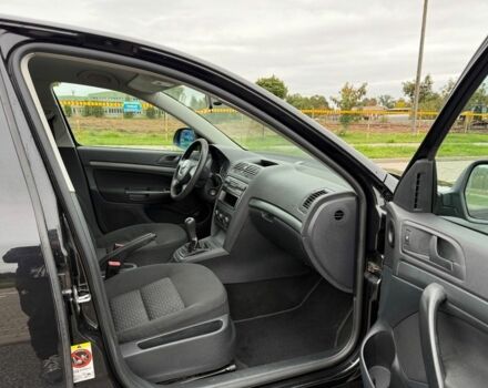 Черный Шкода Октавия, объемом двигателя 1.9 л и пробегом 236 тыс. км за 2000 $, фото 6 на Automoto.ua