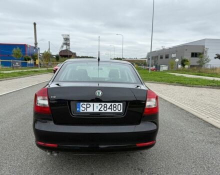 Черный Шкода Октавия, объемом двигателя 1.9 л и пробегом 258 тыс. км за 2350 $, фото 3 на Automoto.ua