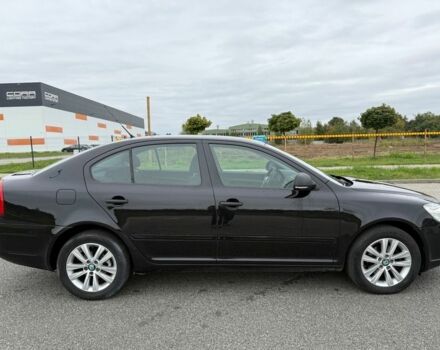 Черный Шкода Октавия, объемом двигателя 1.9 л и пробегом 258 тыс. км за 2350 $, фото 4 на Automoto.ua