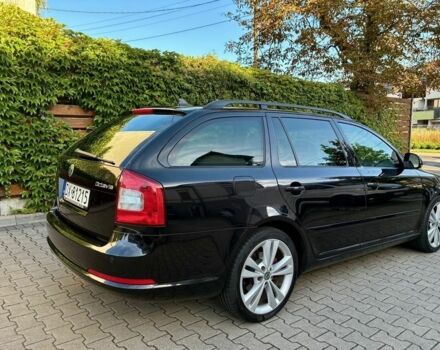 Черный Шкода Октавия, объемом двигателя 2 л и пробегом 219 тыс. км за 2300 $, фото 2 на Automoto.ua