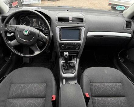 Черный Шкода Октавия, объемом двигателя 1.8 л и пробегом 165 тыс. км за 8000 $, фото 12 на Automoto.ua