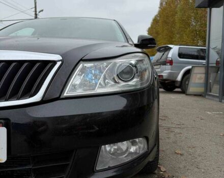 Черный Шкода Октавия, объемом двигателя 1.8 л и пробегом 165 тыс. км за 8000 $, фото 8 на Automoto.ua