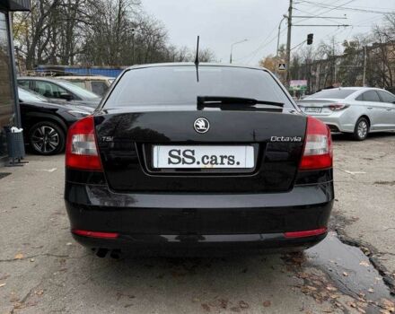 Черный Шкода Октавия, объемом двигателя 1.8 л и пробегом 165 тыс. км за 8000 $, фото 4 на Automoto.ua
