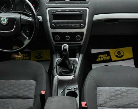 Черный Шкода Октавия, объемом двигателя 1.4 л и пробегом 217 тыс. км за 8500 $, фото 9 на Automoto.ua