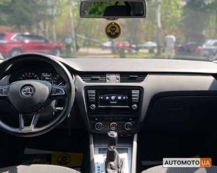 Черный Шкода Октавия, объемом двигателя 2 л и пробегом 151 тыс. км за 14990 $, фото 12 на Automoto.ua