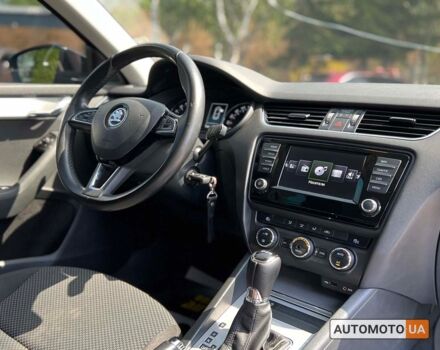 Черный Шкода Октавия, объемом двигателя 2 л и пробегом 151 тыс. км за 14990 $, фото 9 на Automoto.ua