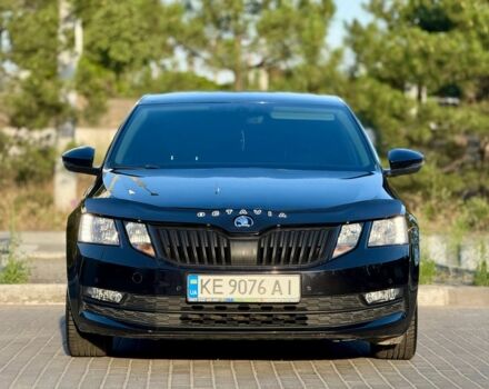 Черный Шкода Октавия, объемом двигателя 1.6 л и пробегом 250 тыс. км за 11800 $, фото 2 на Automoto.ua