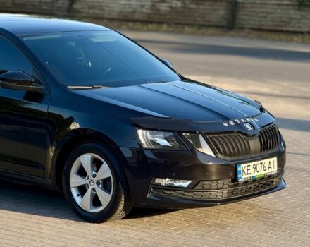 Черный Шкода Октавия, объемом двигателя 1.6 л и пробегом 250 тыс. км за 11800 $, фото 4 на Automoto.ua