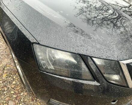 Черный Шкода Октавия, объемом двигателя 1 л и пробегом 176 тыс. км за 5690 $, фото 3 на Automoto.ua