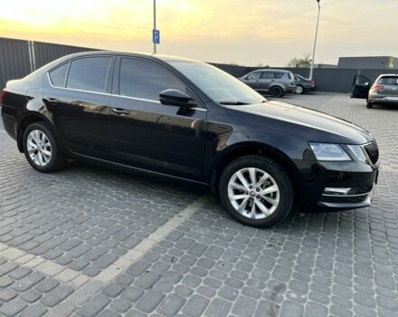 Чорний Шкода Октавія, об'ємом двигуна 1.4 л та пробігом 33 тис. км за 21000 $, фото 2 на Automoto.ua