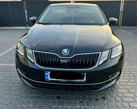Чорний Шкода Октавія, об'ємом двигуна 1.4 л та пробігом 33 тис. км за 21000 $, фото 3 на Automoto.ua