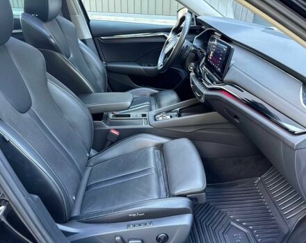 Черный Шкода Октавия, объемом двигателя 2 л и пробегом 33 тыс. км за 13000 $, фото 12 на Automoto.ua