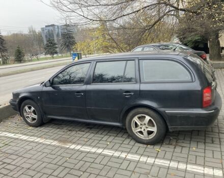 Чорний Шкода Октавія, об'ємом двигуна 1.6 л та пробігом 300 тис. км за 2500 $, фото 5 на Automoto.ua