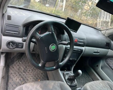 Чорний Шкода Октавія, об'ємом двигуна 1.9 л та пробігом 350 тис. км за 1500 $, фото 5 на Automoto.ua