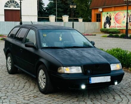 Чорний Шкода Октавія, об'ємом двигуна 0 л та пробігом 2 тис. км за 1550 $, фото 2 на Automoto.ua