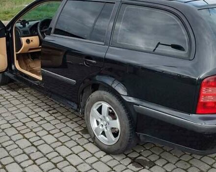 Черный Шкода Октавия, объемом двигателя 1.9 л и пробегом 450 тыс. км за 4500 $, фото 10 на Automoto.ua