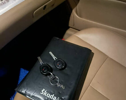 Черный Шкода Октавия, объемом двигателя 1.78 л и пробегом 395 тыс. км за 4500 $, фото 61 на Automoto.ua