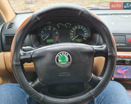 Черный Шкода Октавия, объемом двигателя 1.8 л и пробегом 370 тыс. км за 3500 $, фото 9 на Automoto.ua