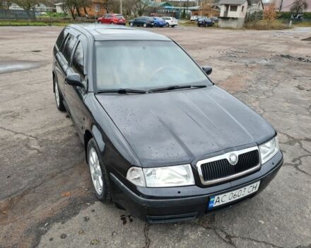 Черный Шкода Октавия, объемом двигателя 1.8 л и пробегом 370 тыс. км за 3500 $, фото 5 на Automoto.ua