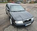 Черный Шкода Октавия, объемом двигателя 1.8 л и пробегом 370 тыс. км за 3500 $, фото 5 на Automoto.ua