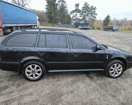 Черный Шкода Октавия, объемом двигателя 1.8 л и пробегом 390 тыс. км за 3999 $, фото 2 на Automoto.ua