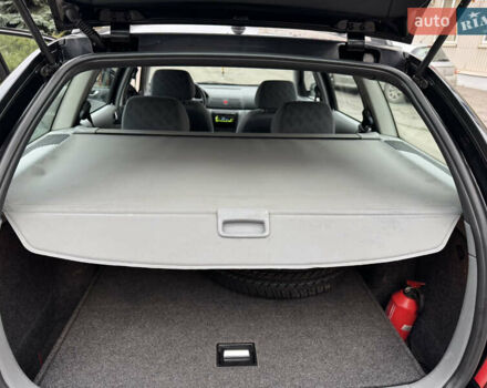 Черный Шкода Октавия, объемом двигателя 1.98 л и пробегом 188 тыс. км за 4200 $, фото 12 на Automoto.ua