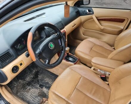 Черный Шкода Октавия, объемом двигателя 1.8 л и пробегом 370 тыс. км за 3500 $, фото 3 на Automoto.ua