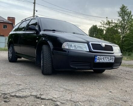 Черный Шкода Октавия, объемом двигателя 1.6 л и пробегом 260 тыс. км за 4700 $, фото 4 на Automoto.ua