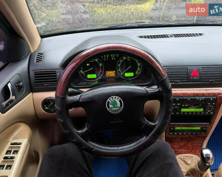 Черный Шкода Октавия, объемом двигателя 1.78 л и пробегом 395 тыс. км за 4500 $, фото 56 на Automoto.ua