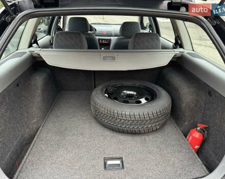 Черный Шкода Октавия, объемом двигателя 1.98 л и пробегом 188 тыс. км за 4200 $, фото 13 на Automoto.ua